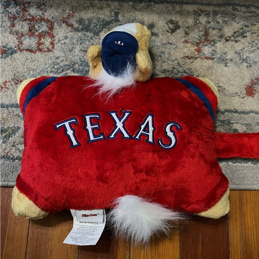 NWOT MLB Mini Pillow Pet